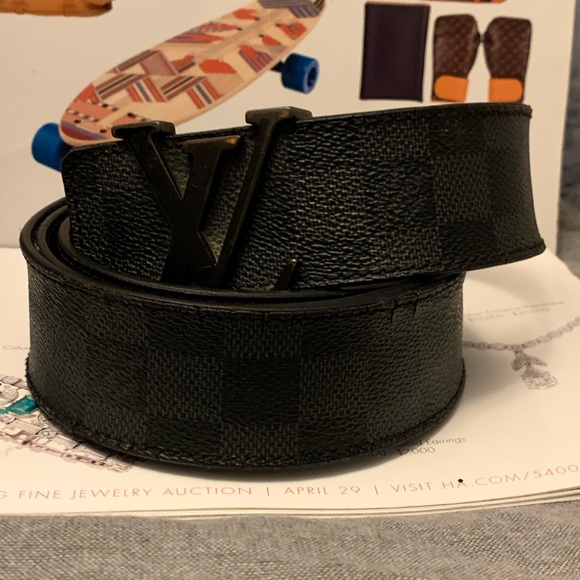 COPY - Louis Vuitton Damier LV Initial - Picture 9 of 11